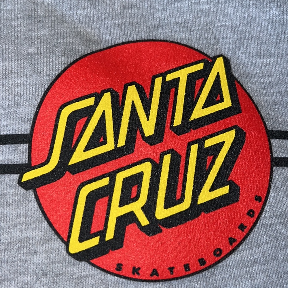 Santa Cruz Pullover Hoodie Size Medium - Picture 3 of 8